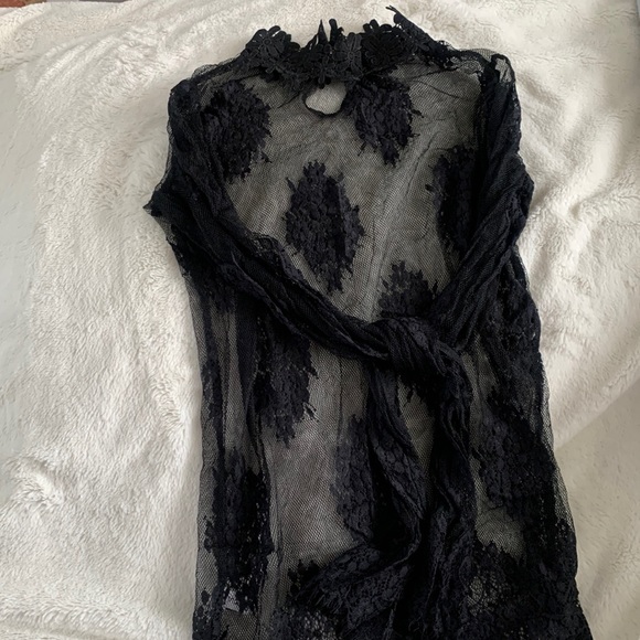 🖤Lace top-NWT - S - Picture 1 of 4